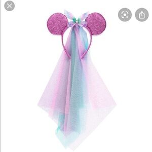 Disney veiled Minnie Mouse ears